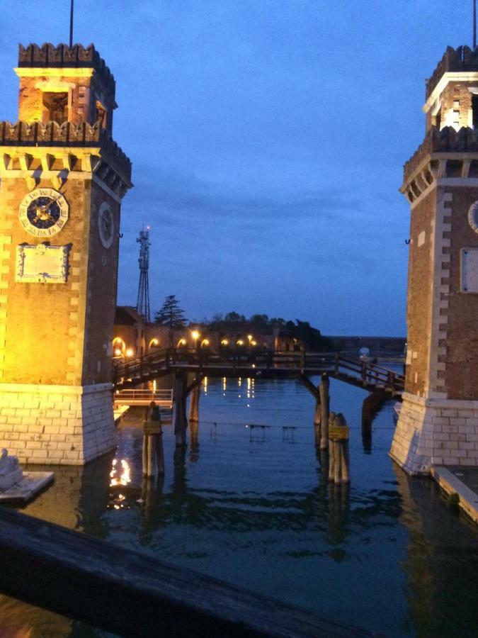 Gioiello Di Venezia, Suite Calle Del Forno Exteriör bild